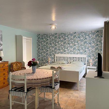 Chambre Independante Bed and Breakfast Lalinde Eksteriør billede